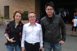 Vicky、許特助、家豪在 … Vicky、許特助、家豪在 …